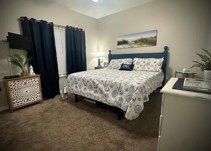 Aparthotel Beautiful Two Bedroom, Two Bathroom First Floor In Gulf Shores! 3*